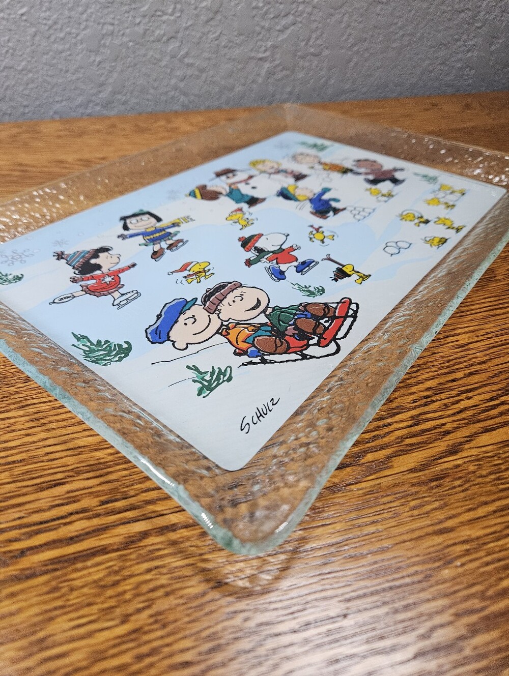 Peanuts Snowball Fight Glass Serving Tray - Picture 7 of 11